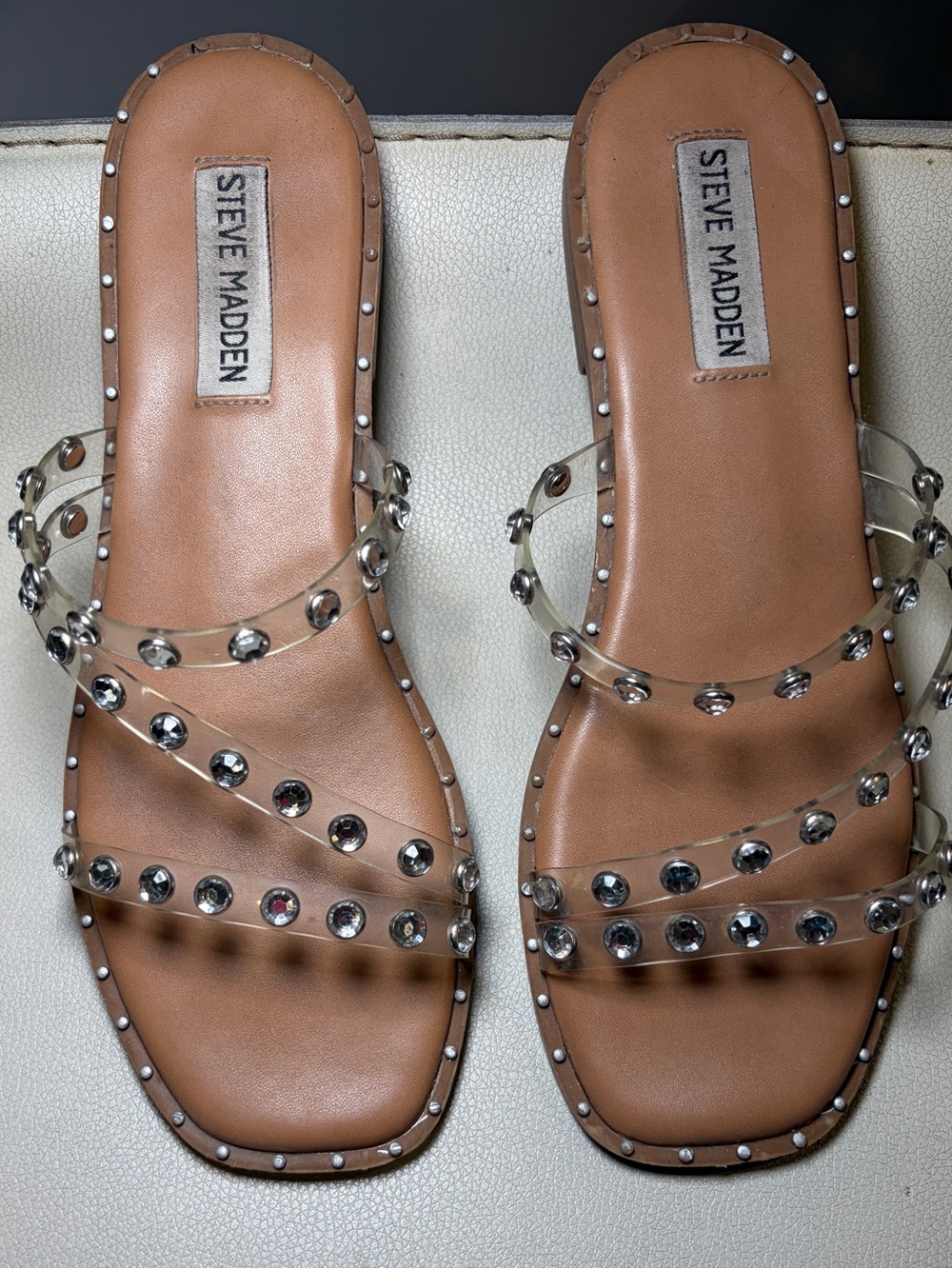 Steve Madden Women's Skyler Flat Sandal, Selina Tan size 7